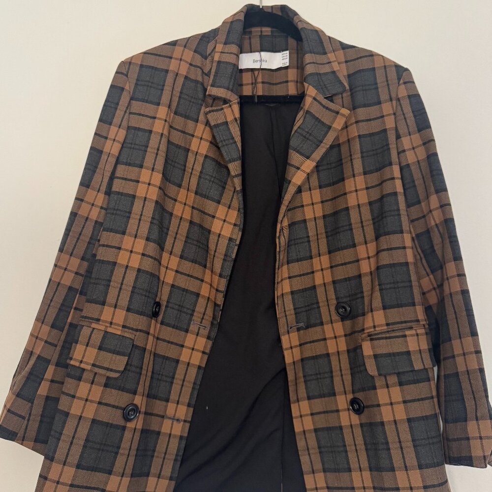 Bershka Plaid Blazer (XS) w/ Matching Skirt (S) Set